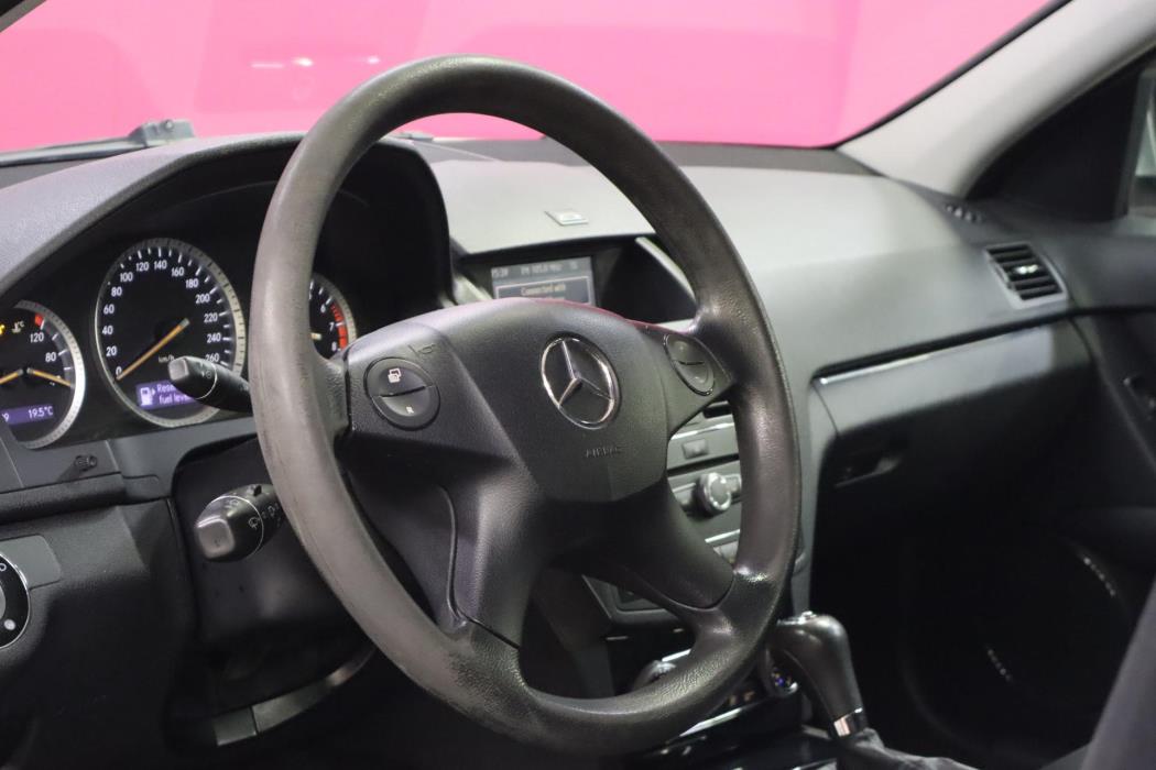MERCEDES-BENZ C 2008