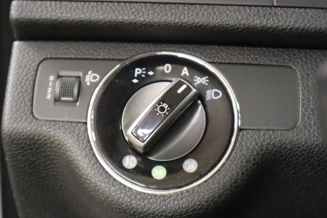 MERCEDES-BENZ C 2008