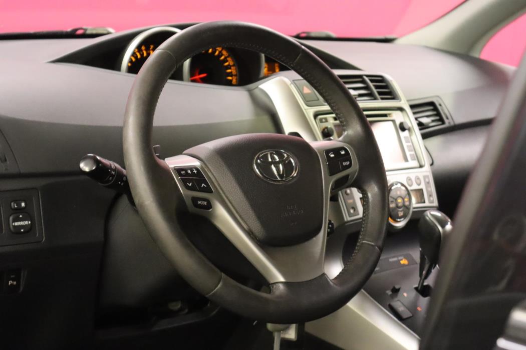 TOYOTA Verso 2013