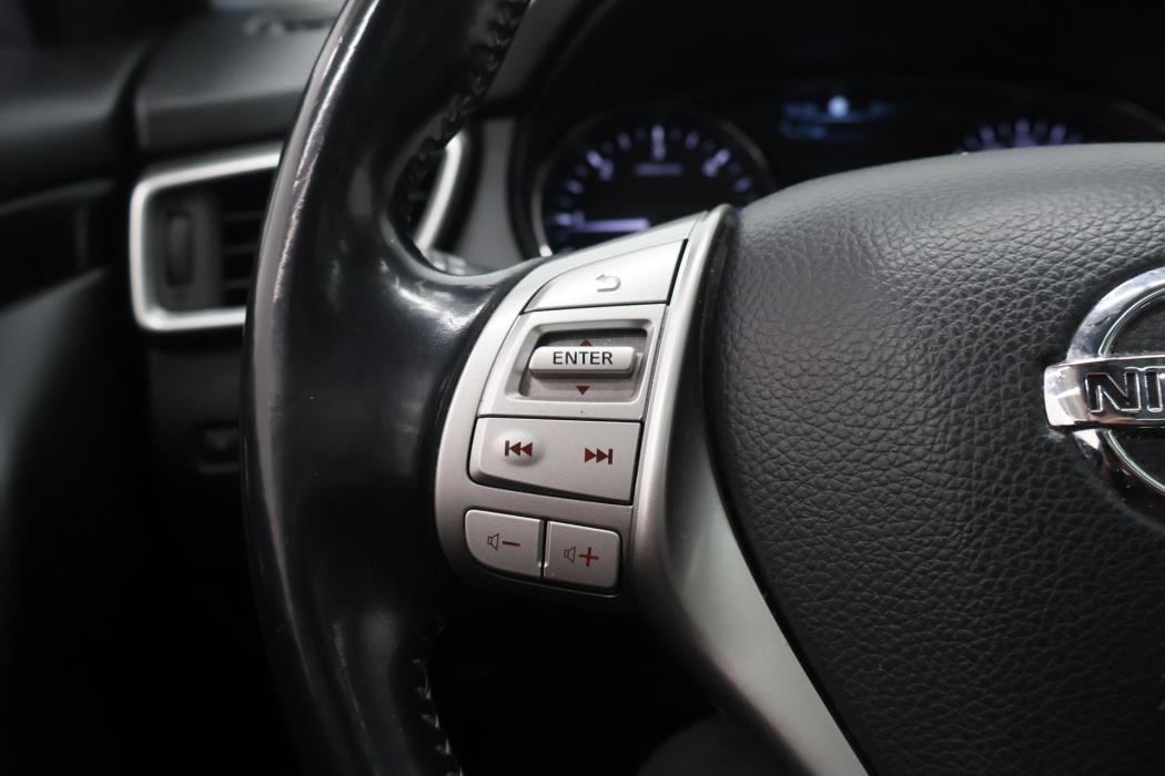 NISSAN Qashqai 2014