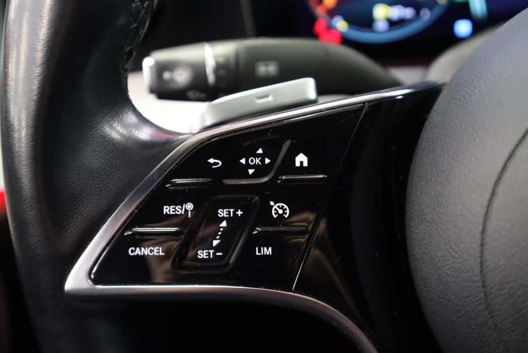 MERCEDES-BENZ E 2021