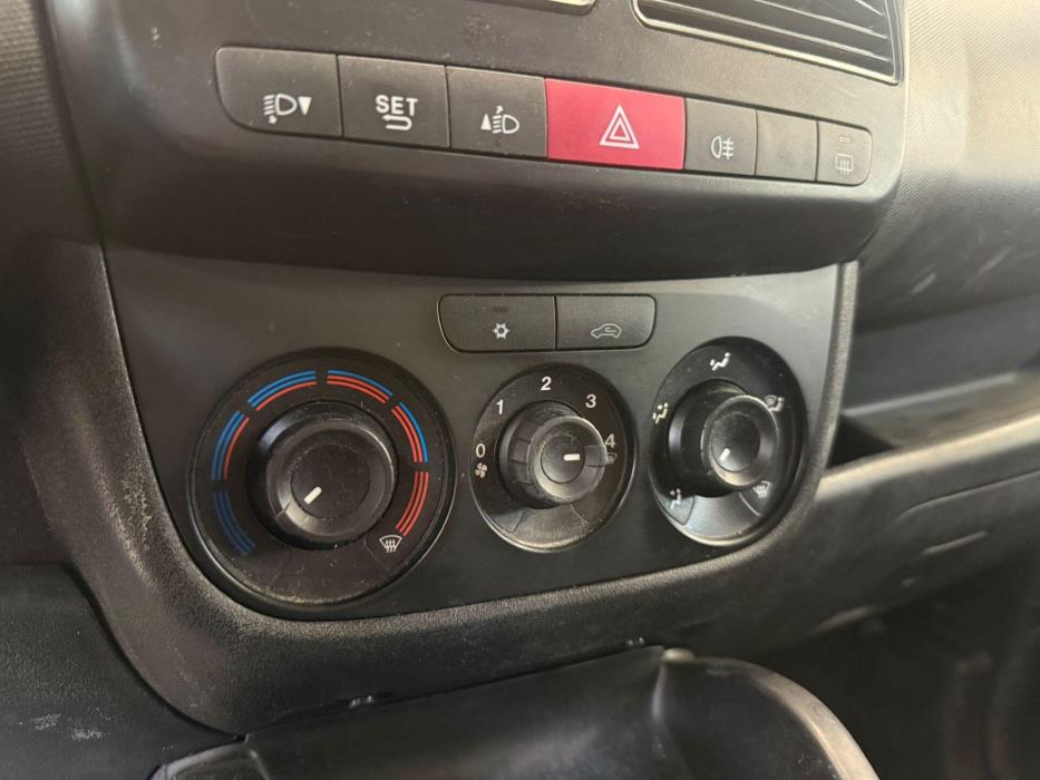 OPEL Combo 2015