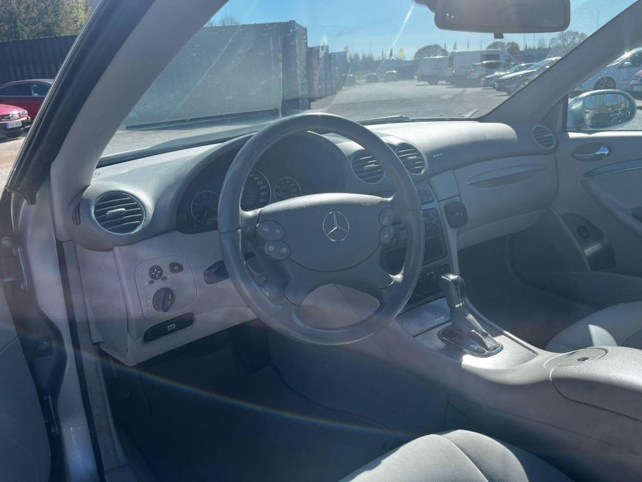 MERCEDES-BENZ CLK 2002