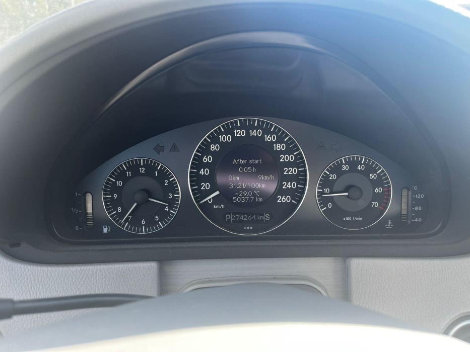 MERCEDES-BENZ CLK 2002