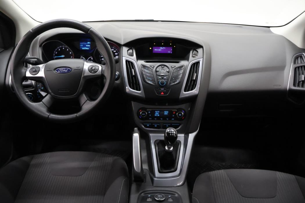 FORD Focus 2011