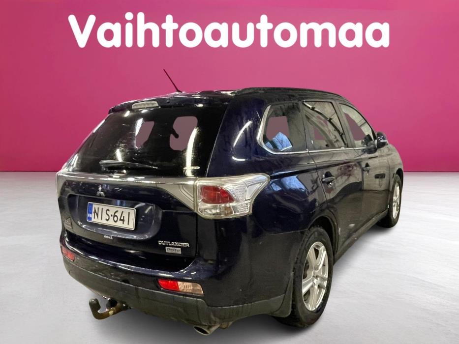 MITSUBISHI Outlander 2013