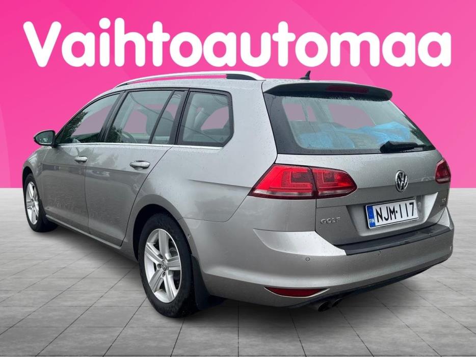 VOLKSWAGEN Golf 2013