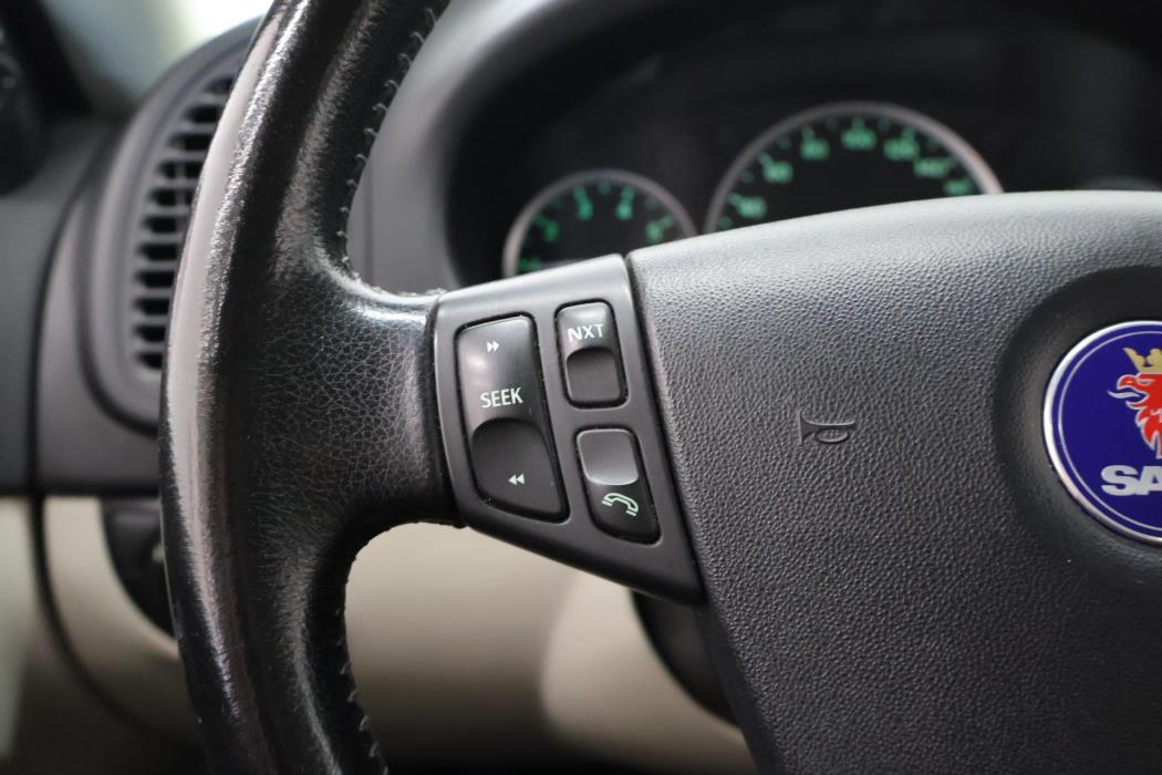SAAB 9-3 2005