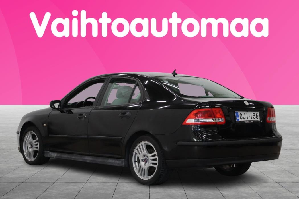 SAAB 9-3 2005