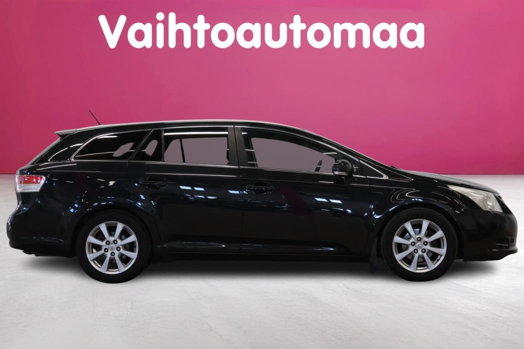 TOYOTA Avensis 2009