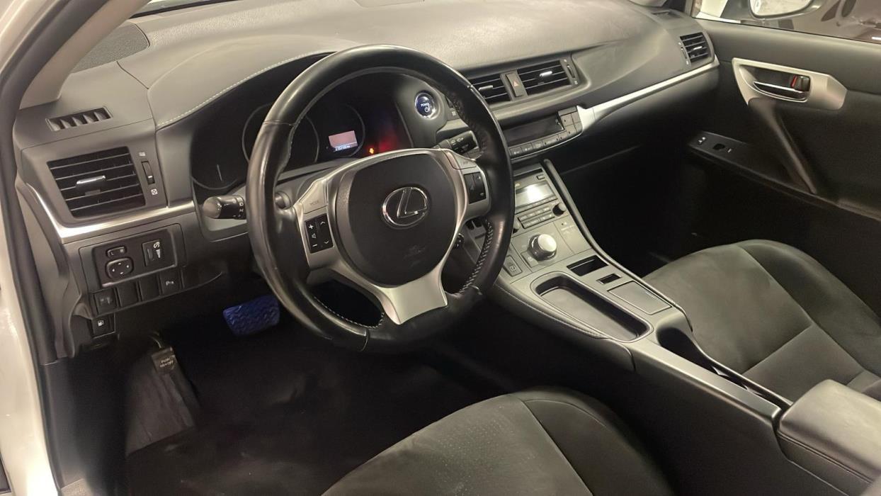 LEXUS CT 2011