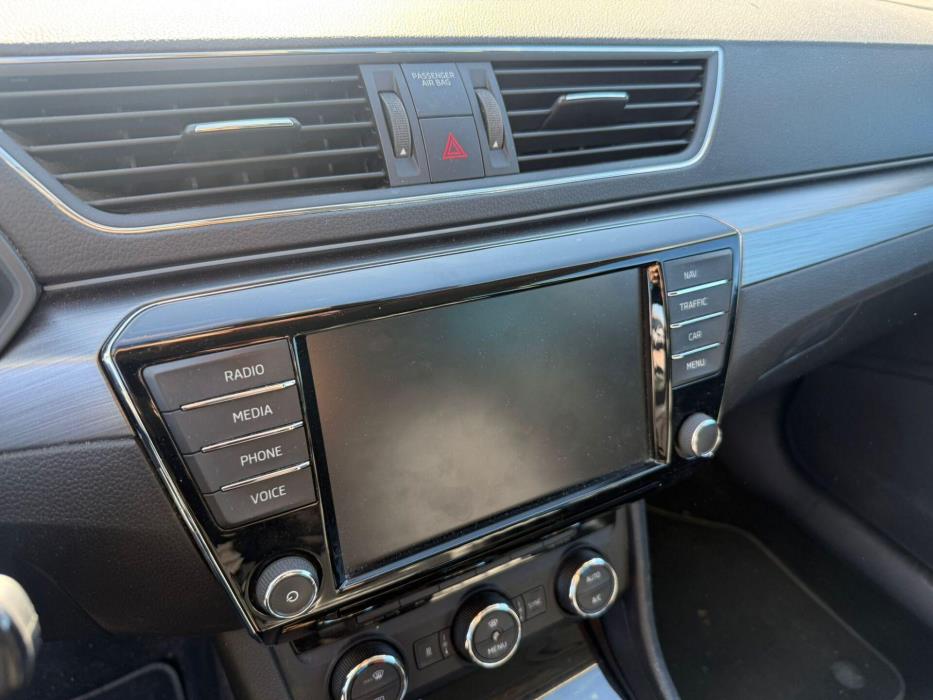 SKODA Superb 2017