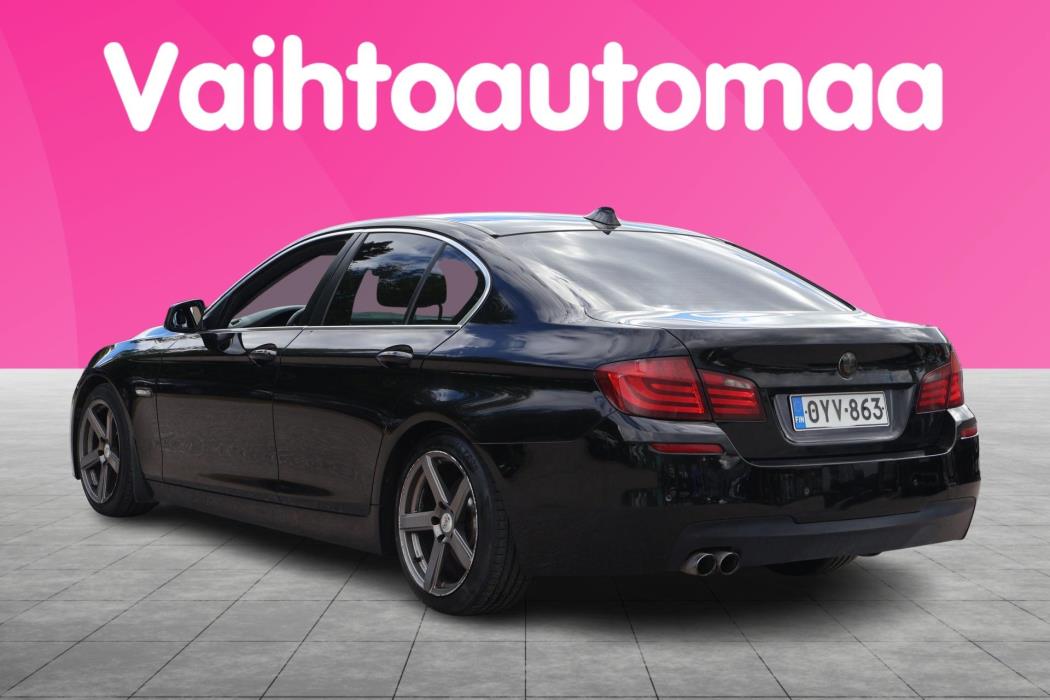 BMW 520 2011