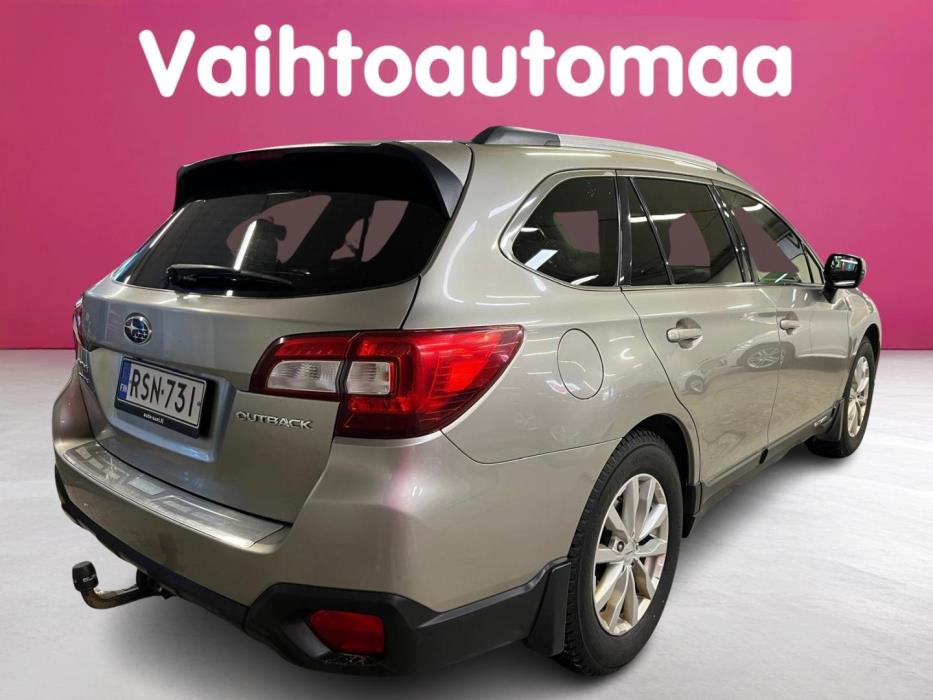 SUBARU Outback 2016