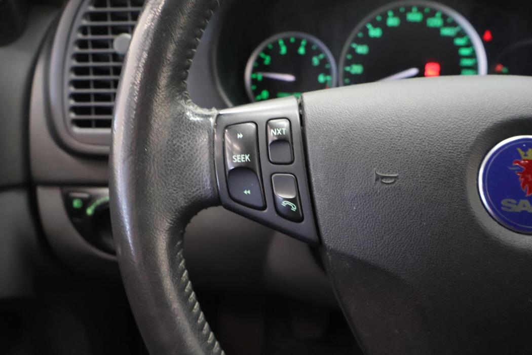 SAAB 9-3 2006