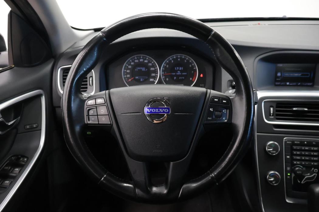 VOLVO S60 2011
