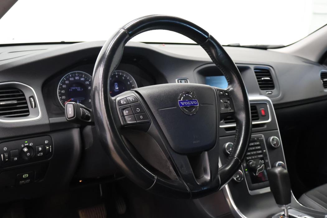 VOLVO S60 2011