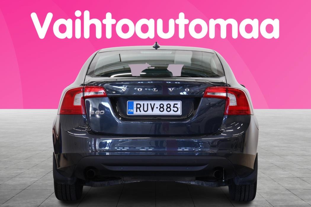 VOLVO S60 2011