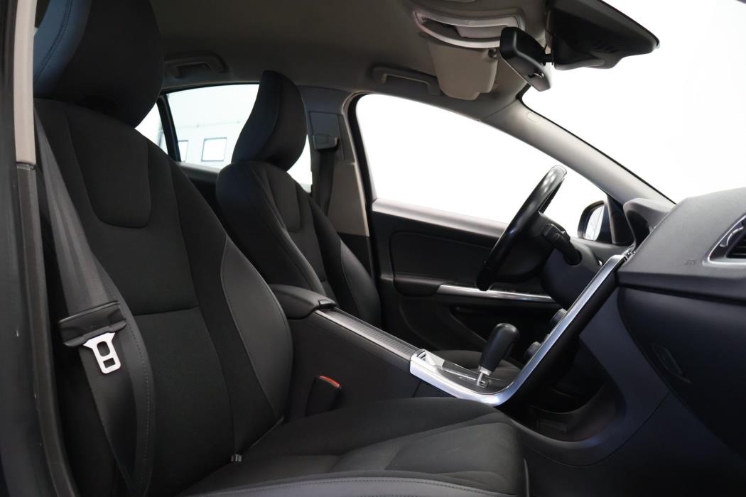 VOLVO S60 2011