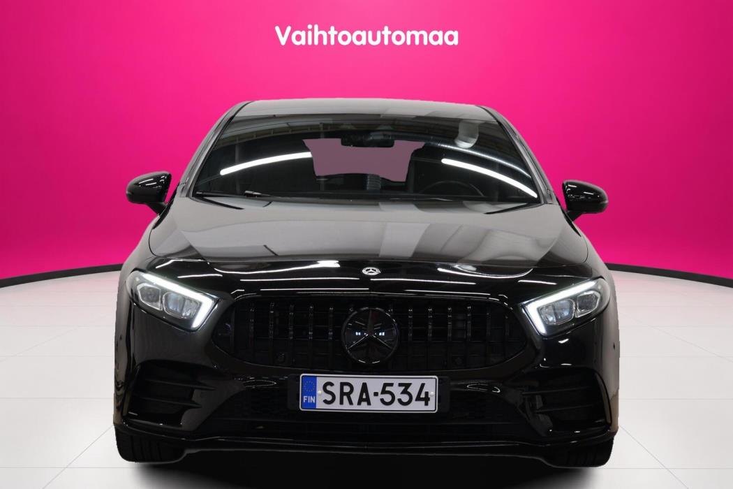 MERCEDES-BENZ A 2020