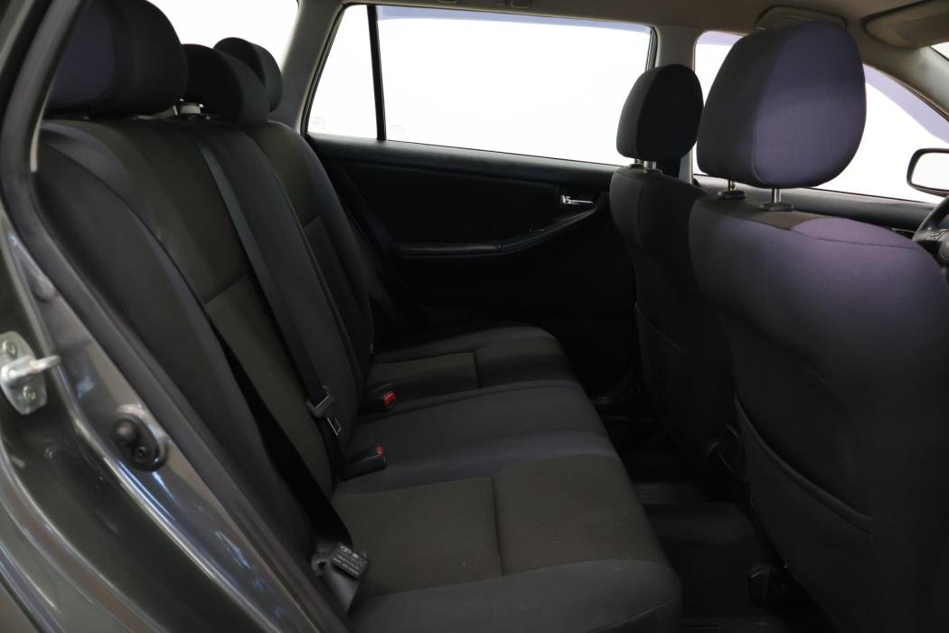 TOYOTA Corolla 2005