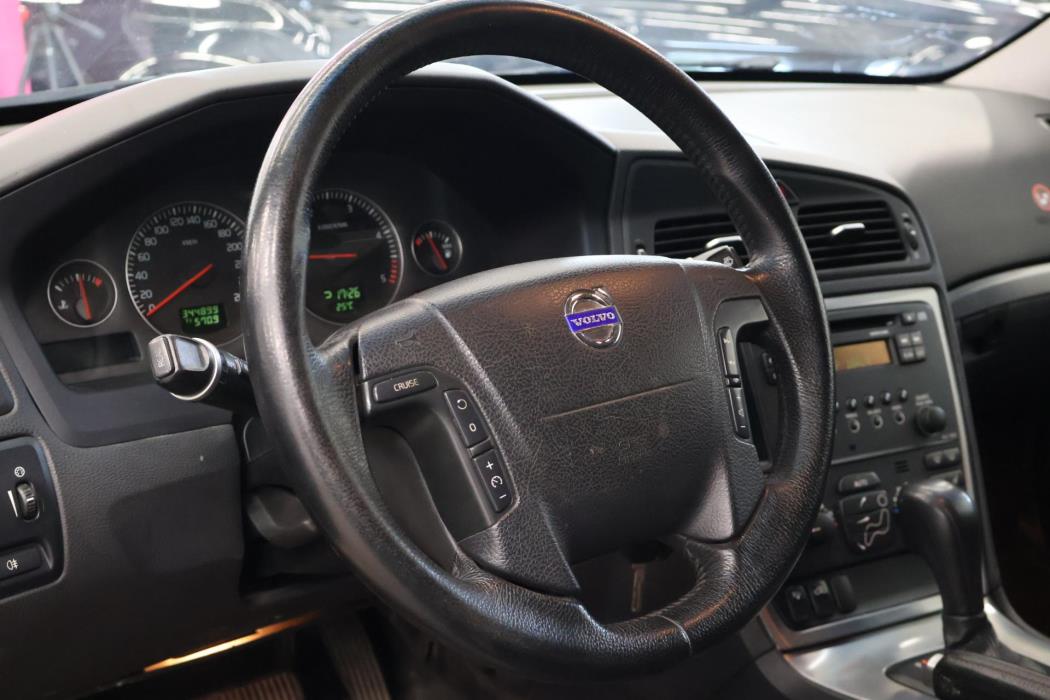 VOLVO V70 2007