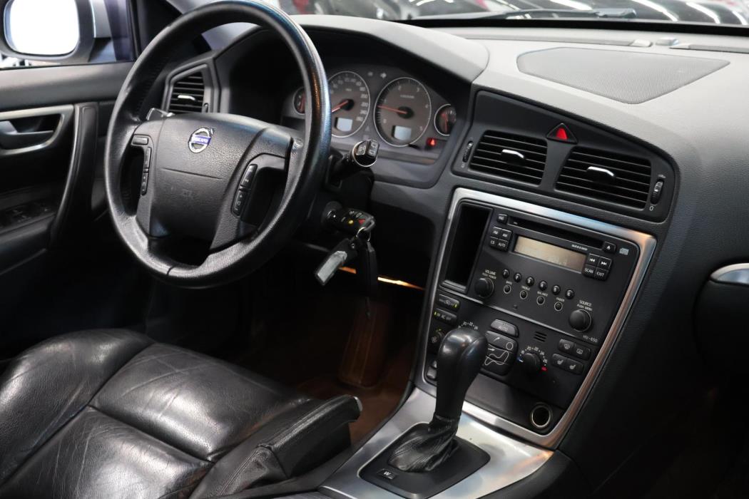 VOLVO V70 2007
