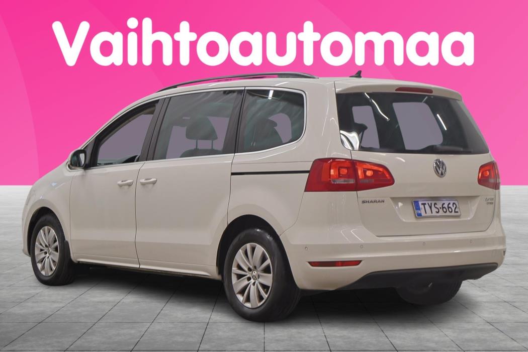 VOLKSWAGEN Sharan 2012
