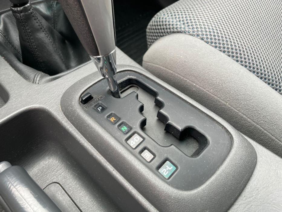 TOYOTA Hilux 2013