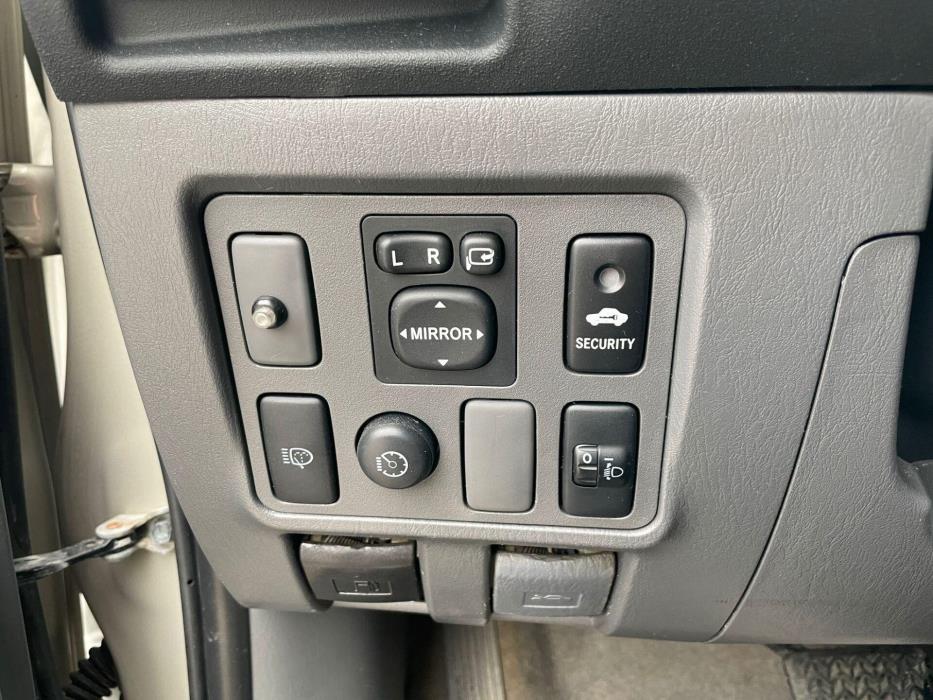 TOYOTA Hilux 2013