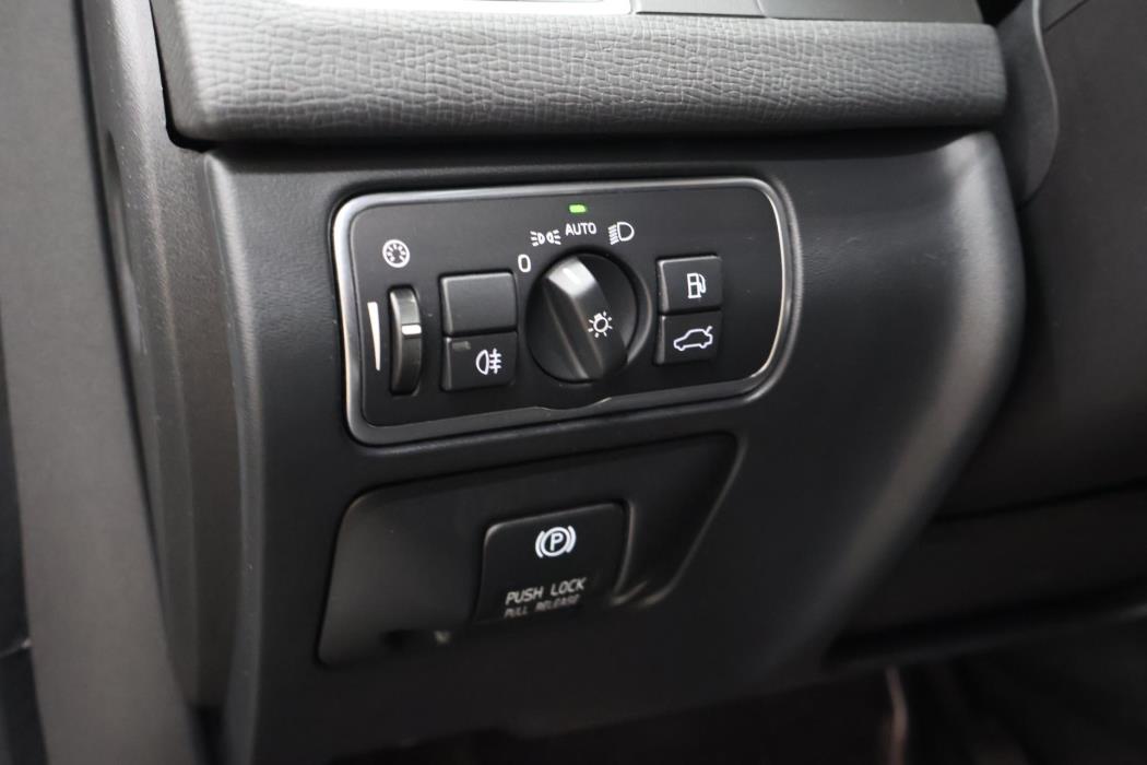 VOLVO XC60 2014