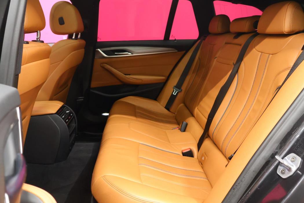 BMW 520 2018