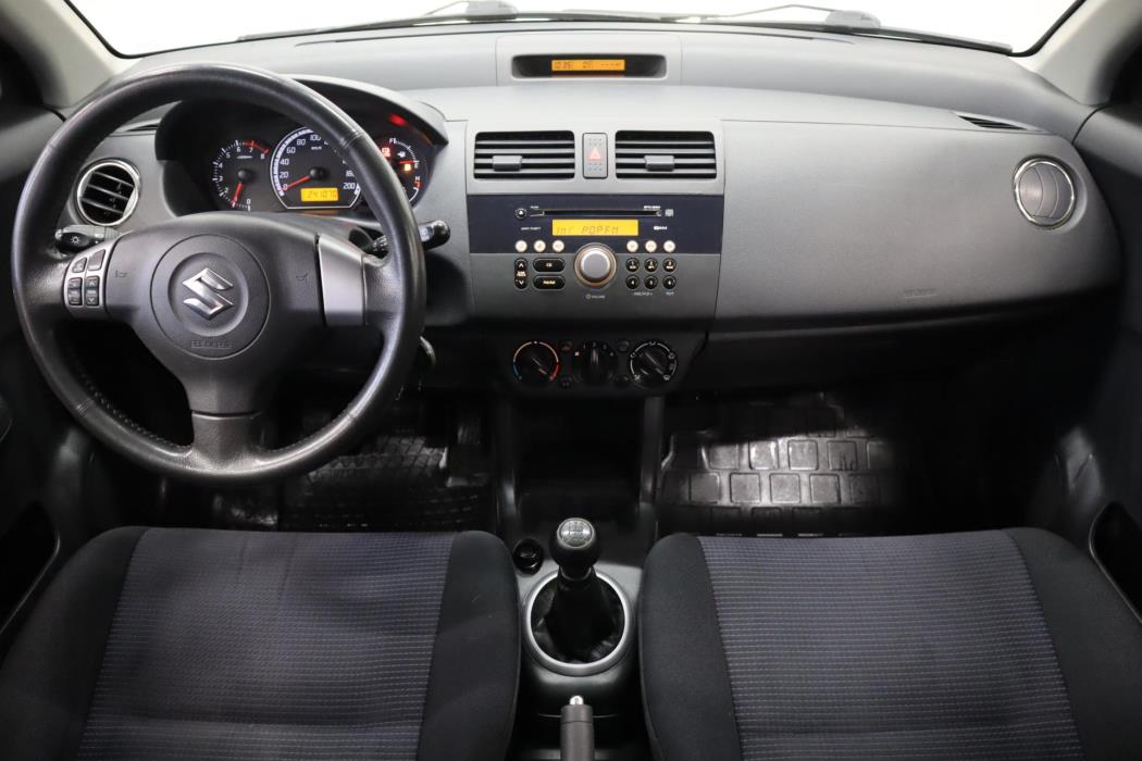 SUZUKI Swift 2008