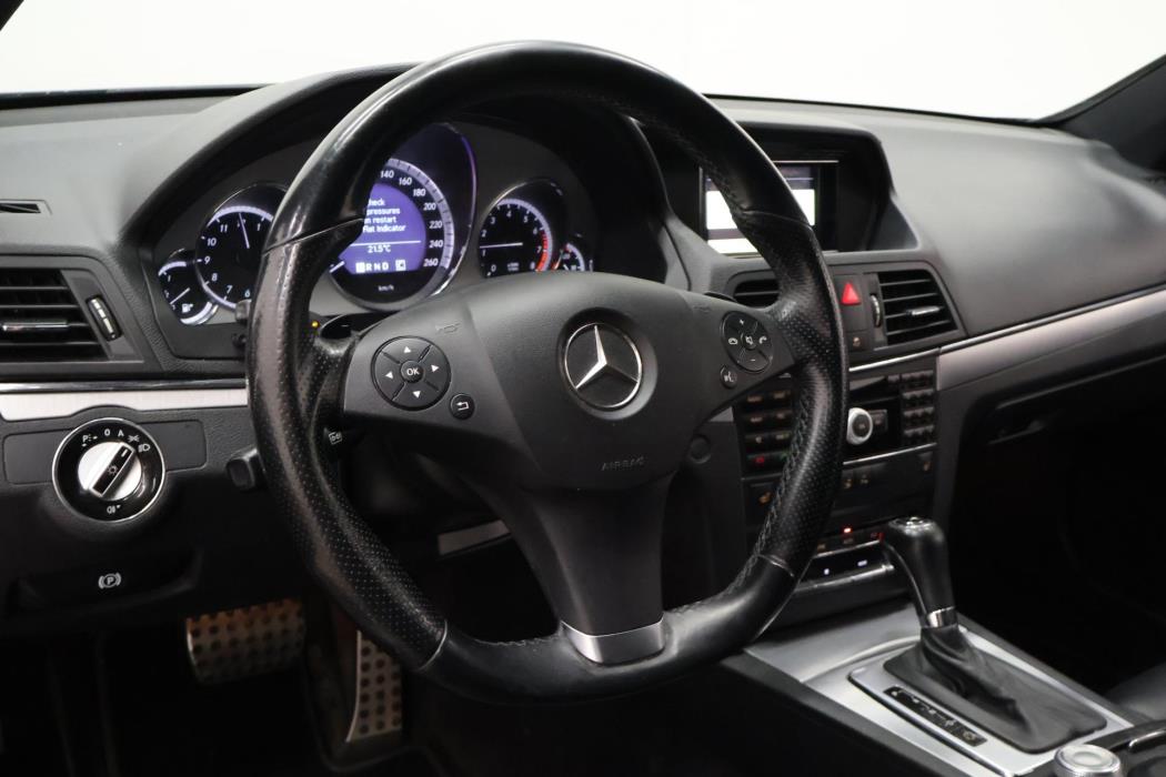 MERCEDES-BENZ E 2010