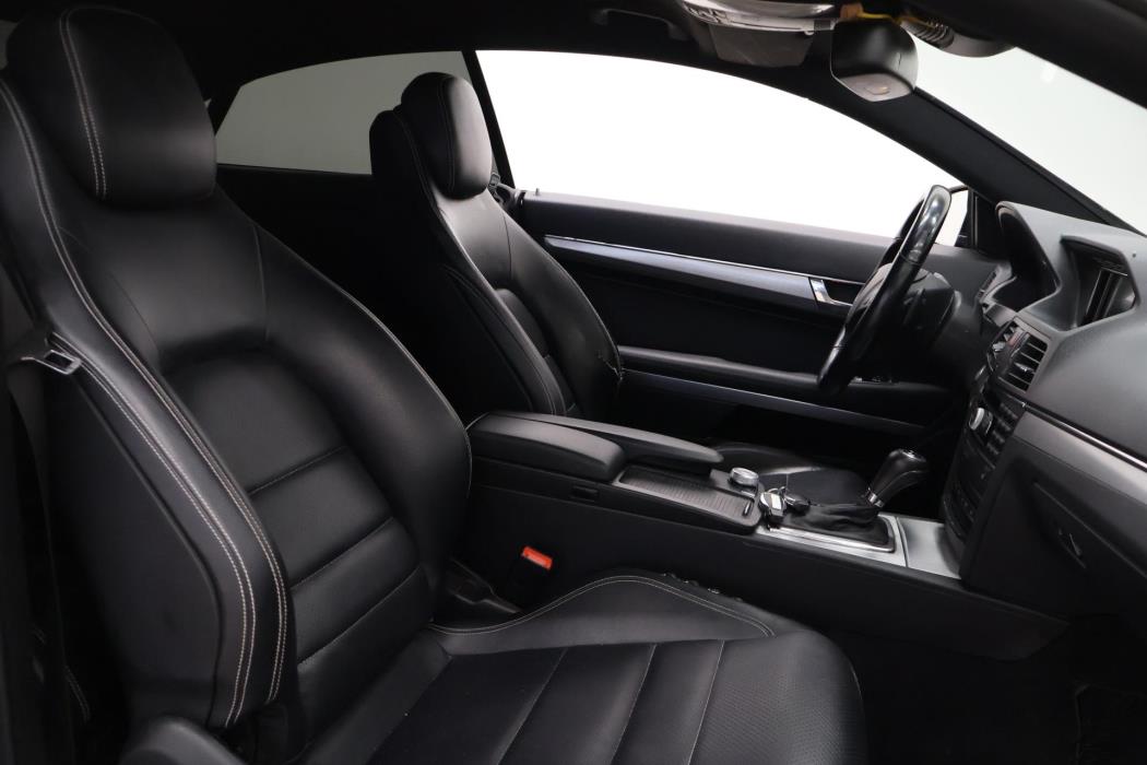 MERCEDES-BENZ E 2010