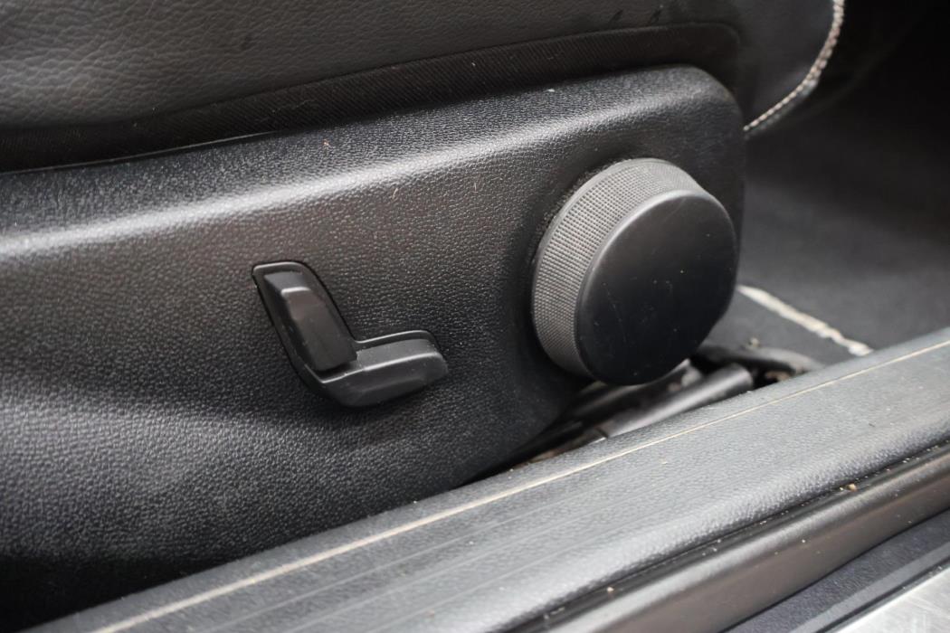 MERCEDES-BENZ E 2010