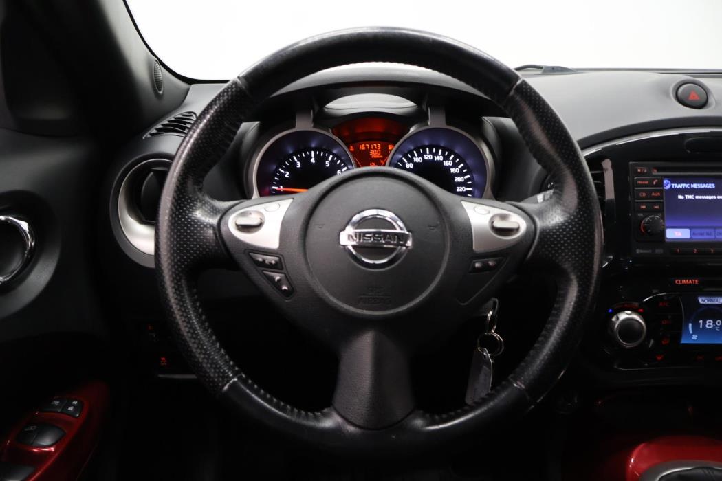 NISSAN Juke 2011