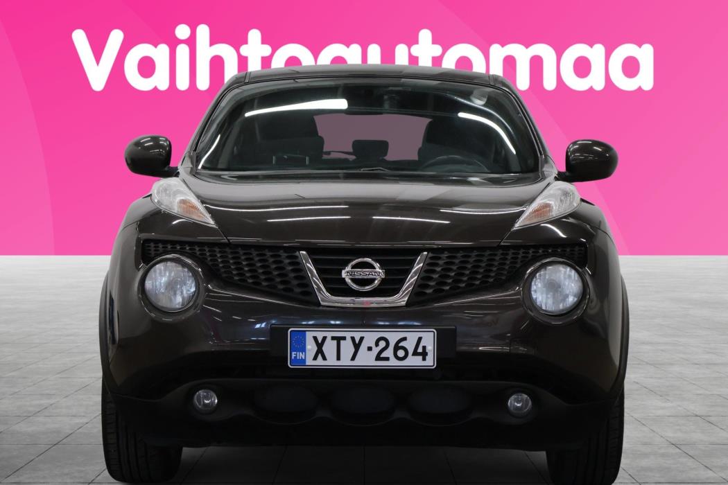 NISSAN Juke 2011