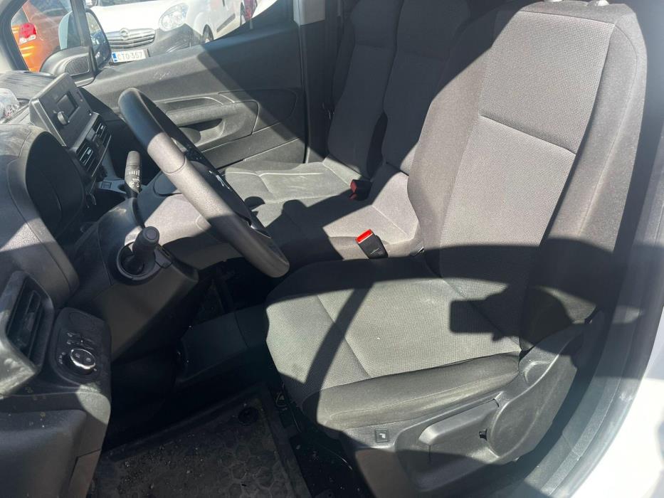 OPEL Combo 2021