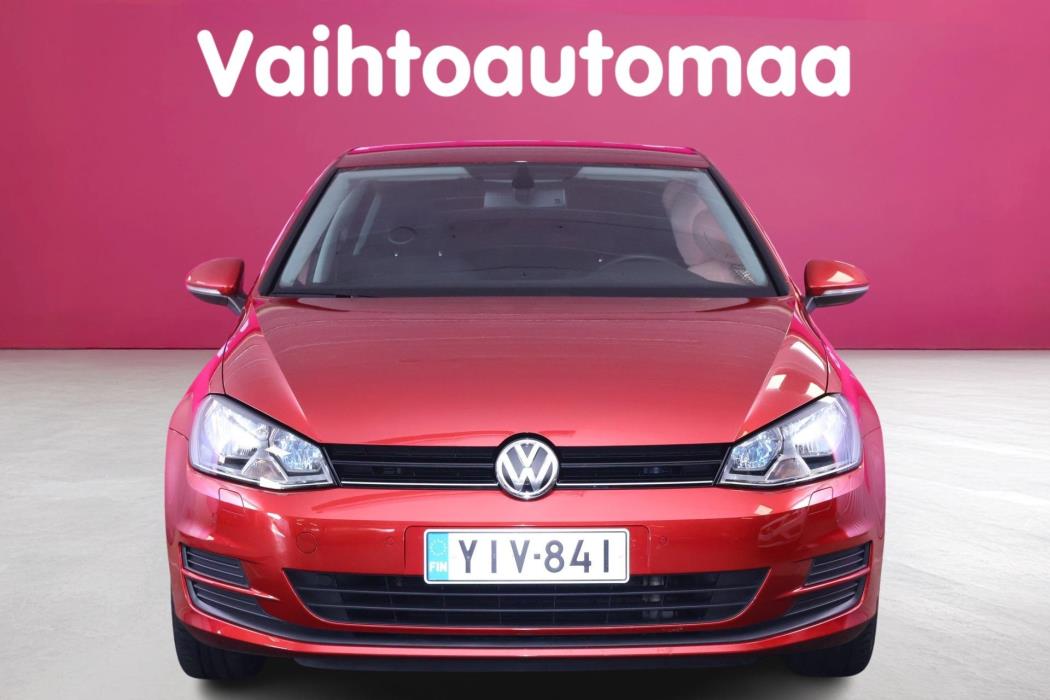 VOLKSWAGEN Golf 2015