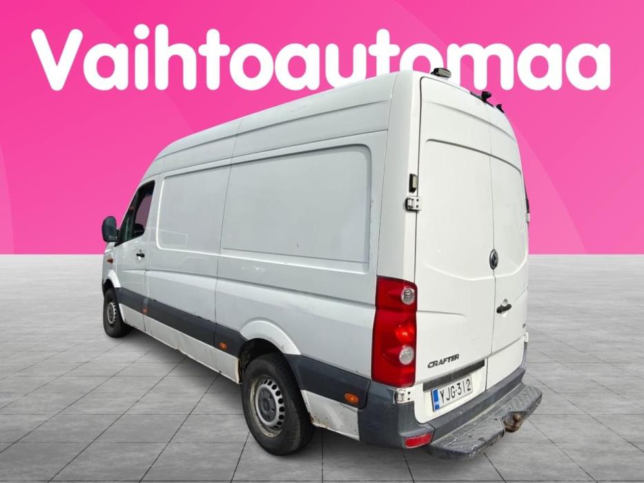 VOLKSWAGEN Crafter 2012