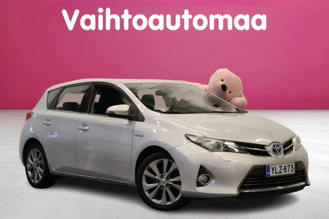 TOYOTA Auris 2014