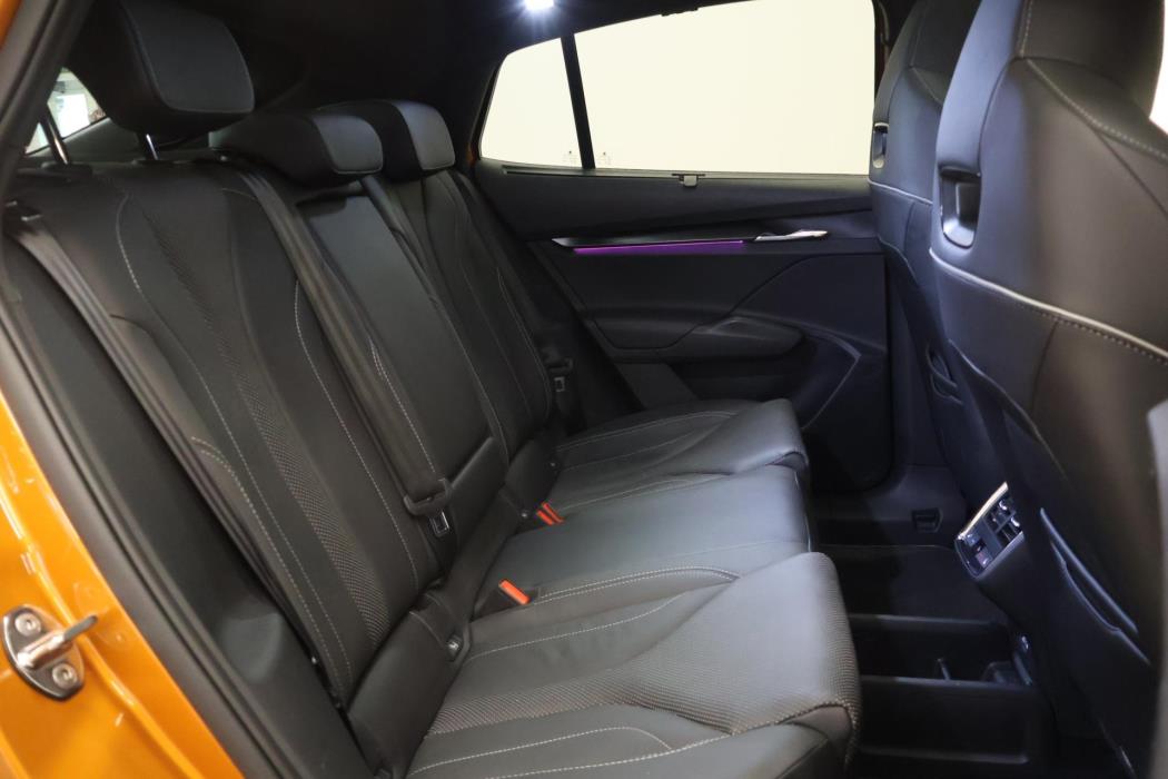 SKODA Enyaq 2023