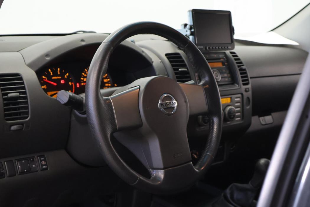 NISSAN Navara 2007