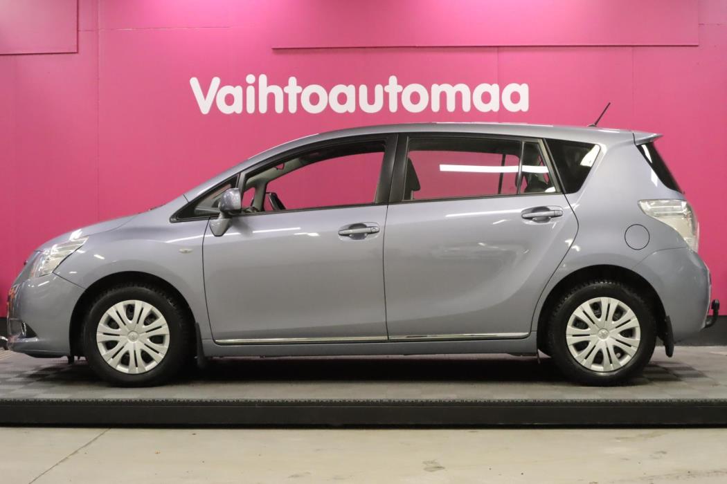 TOYOTA Verso 2012