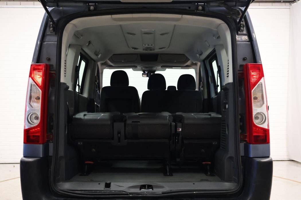 PEUGEOT Expert 2008