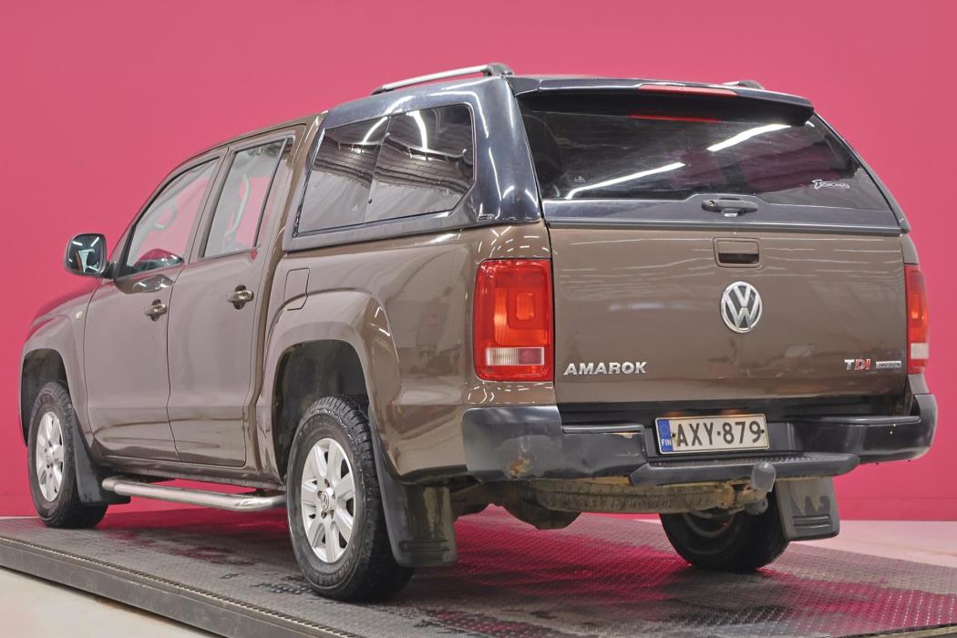 VOLKSWAGEN Amarok 2011