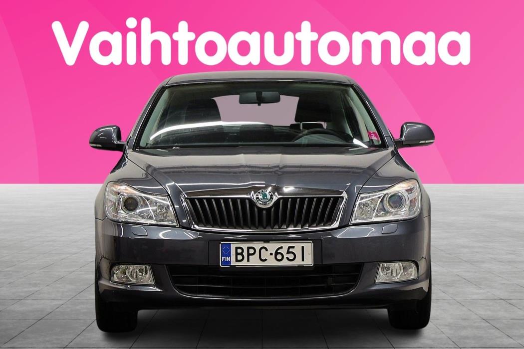 SKODA Octavia 2011