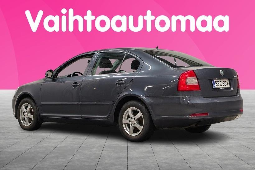 SKODA Octavia 2011