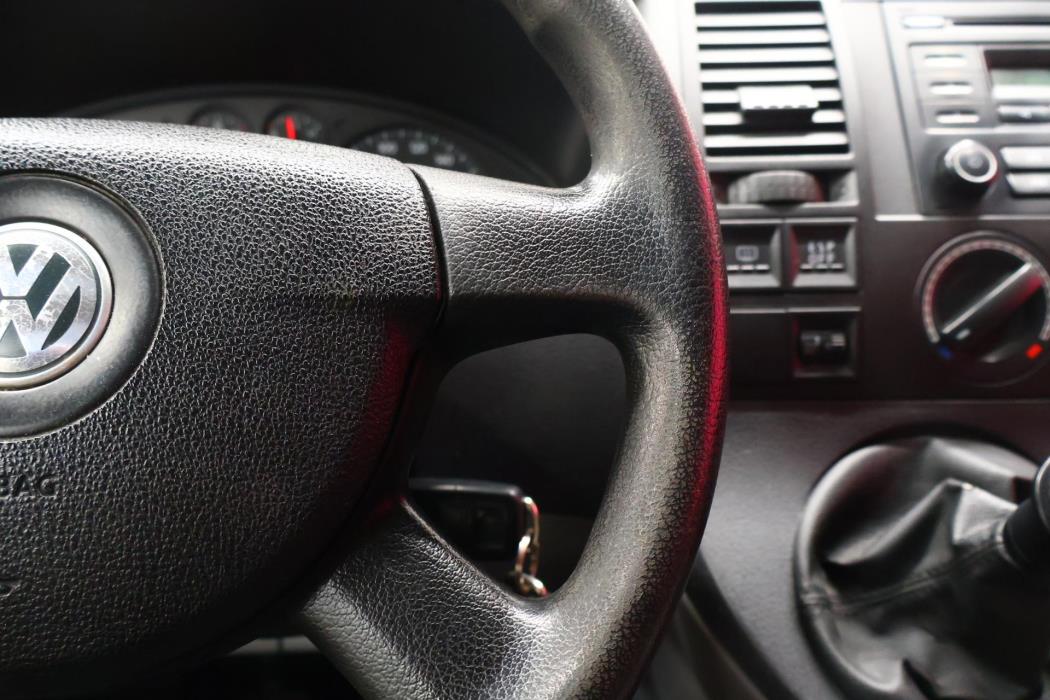 VOLKSWAGEN Caravelle 2008